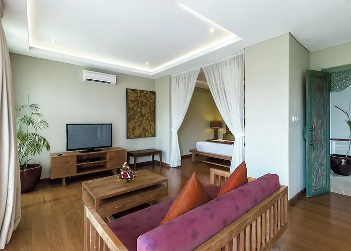 Kampoeng Bali Villa Kuta Lombok